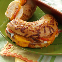 Chicken Bagel Melts Recipe: How to Make It image