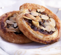 Barney's roly-poly mince pies recipe | BBC Good Food image