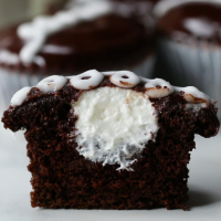 Chocolate Snack Cupcakes Recipe by Tasty image