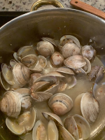 Drunken Clams | Just A Pinch Recipes image