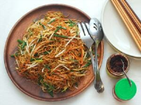 How to Cook Chinese Noodles or Regular Pasta with Soy Sauce - Food and Meal image