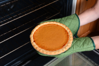 How to Tell If Pumpkin Pie Is Done - I Really Like Food! image
