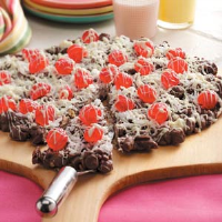 Chocolate Pizza Candy Recipe: How to Make It image