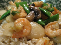 Shrimp With Snow Peas and Water Chestnuts Recipe - Food.com image