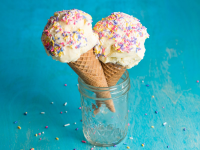 Classic Vanilla Ice Cream Recipe - Food.com image