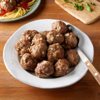 Quick and Simple Meatballs Recipe: How to Make It image