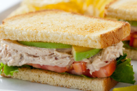 Chicken Bacon Club Sandwiches Recipe | Hidden Valley® Ranch image
