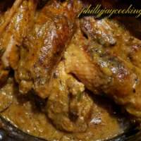 Slow Cooker Smothered Turkey Wings – Philly Jay Cooking image