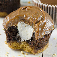 Hershey S’mores Cupcakes - Meal Planner Pro image