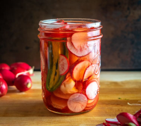 Spicy Pickled Radishes | Mexican Please image