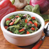 Sauteed Spinach and Peppers Recipe: How to Make It image