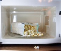 Microwave Popcorn Calories in 100g or Ounce. 2 Things To ... image