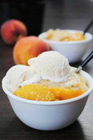 Slow Cooker Peach Cobbler from 