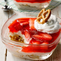 Contest-Winning Strawberry Pretzel Dessert Recipe: How to ... image