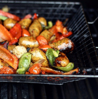 Grilled Chicken Sausage and Peppers – The Dinner Shift image