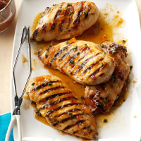 Spicy Peach-Glazed Grilled Chicken Recipe: How to Make It image