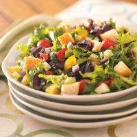 Tuscan Tossed Salad Recipe: How to Make It image