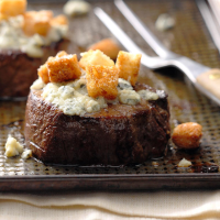Beef Steaks with Blue Cheese Recipe: How to Make It image