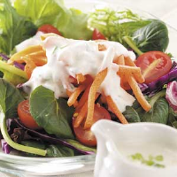 Creamy Garlic Salad Dressing Recipe: How to Make It image