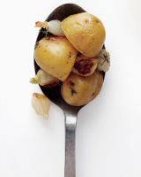 ROASTED POTATOES AND PEARL ONIONS RECIPES
