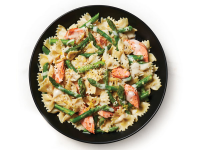 Creamy Pasta with Asparagus and Salmon | Hy-Vee image