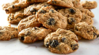 Cake Mix Oatmeal-Raisin Cookies Recipe - BettyCrocker.com image