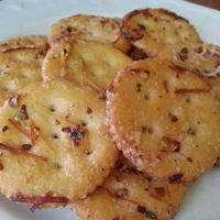 Ritz Crackers Recipe | MyRecipes image