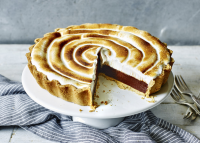 S'mores tart | Sainsbury's Recipes image
