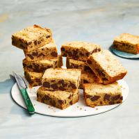 Best Brown Butter Blondies Recipe | Southern Living image