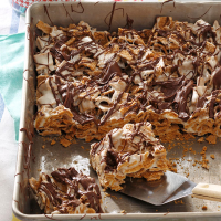 Chocolaty S'mores Bars Recipe: How to Make It image