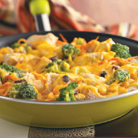 Broccoli Chicken Skillet Recipe: How to Make It image