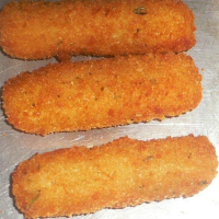 Deep Fried Mozzarella Cheese Sticks Recipe - Food.com image
