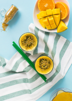 Bee pollen smoothie recipe - The Hungry Bites image