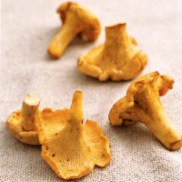 Roasted chanterelle mushrooms Recipe | MyRecipes image