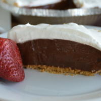 Easy Chocolate Pudding Pie Dessert Recipe image