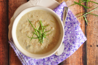 Creamy cold potato soup (Vichyssoise) Recipe - Food.com image