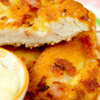 BACON CRUSTED CHICKEN BREAST RECIPES