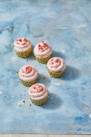 Best Lemon Cupcakes With Strawberry Frosting Recipe - How ... image