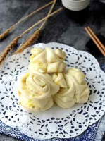 Scallion Flower Roll recipe - Simple Chinese Food image