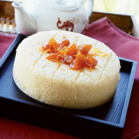 Steamed Sponge Cake (Soy Zing Dan Gow) Recipe | MyRecipes image