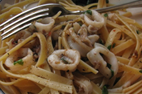 Linguine With Calamari and Garlic Recipe - Italian.Food.com image