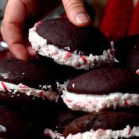 PEPPERMINT WHOOPIE PIES RECIPES