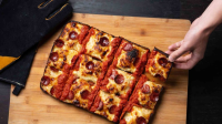 Detroit-style Pizza Recipe — Ooni Europe image