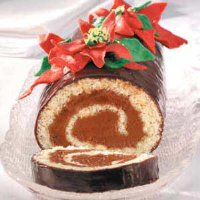 Poinsettia Cake Roll Recipe: How to Make It image