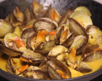 Red Clam Curry Recipe | SideChef image