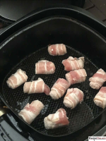 Recipe This | Pigs In Blankets In The Air Fryer image