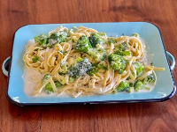 Quick Fettuccine and Broccoli Alfredo Recipe - Food Network image