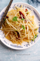 Spicy and Sour Shredded Potato | China Sichuan Food image