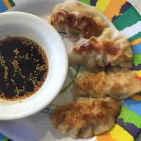 HOW TO FOLD DUMPLINGS WITH SQUARE WRAPPERS RECIPES