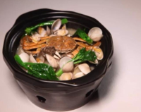 Chinese-Style Crab and Clam Soup Recipe | SideChef image